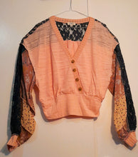 Load image into Gallery viewer, FLORAL BUTTON DOWN PEACH BLOUSE
